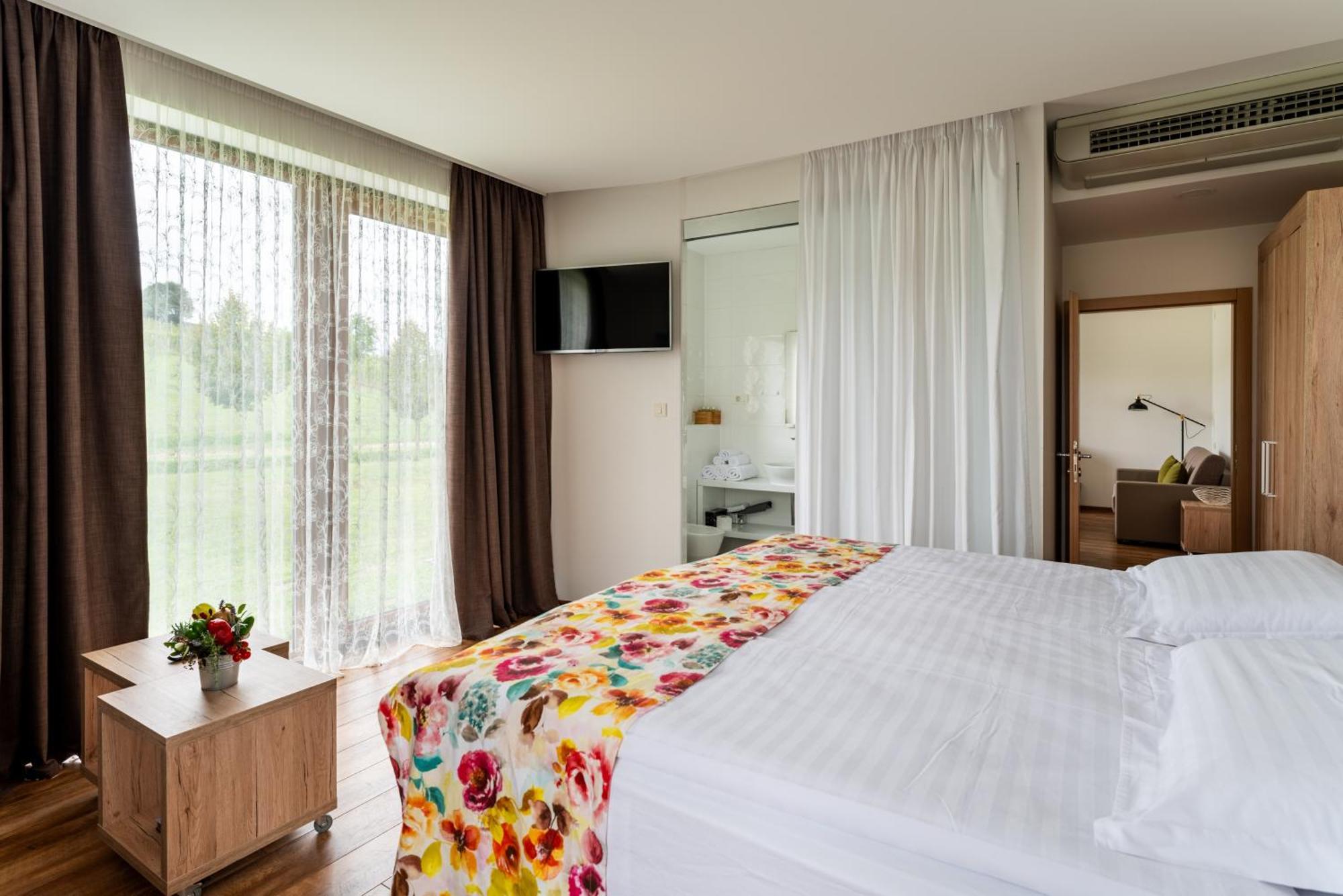 Bed&Breakfast Vinarija Coner Bjelovar Exterior foto