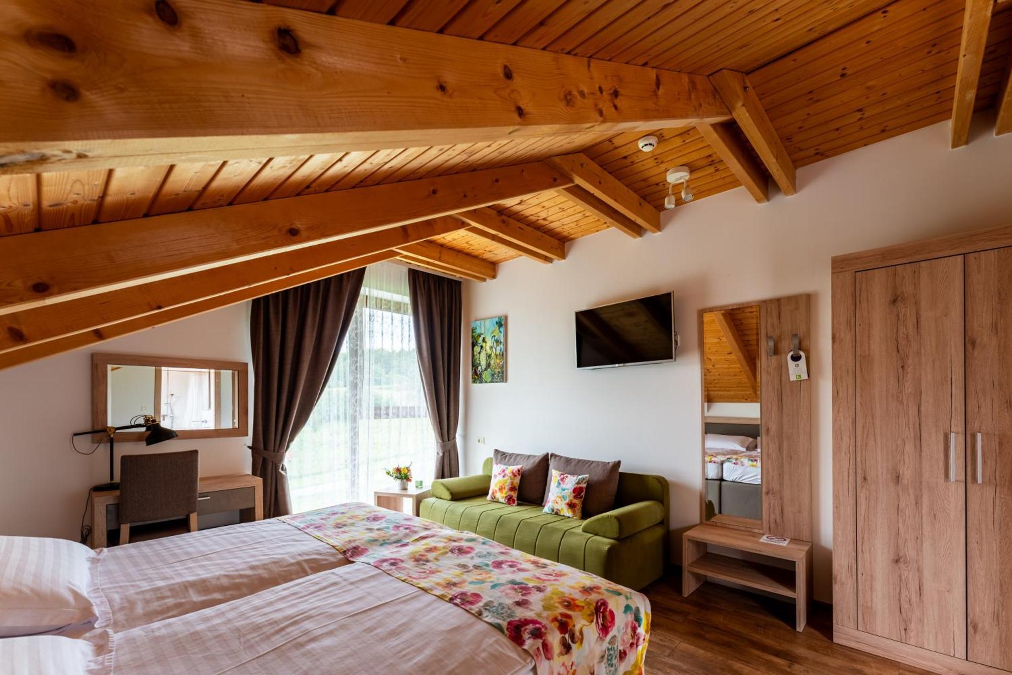 Bed&Breakfast Vinarija Coner Bjelovar Exterior foto