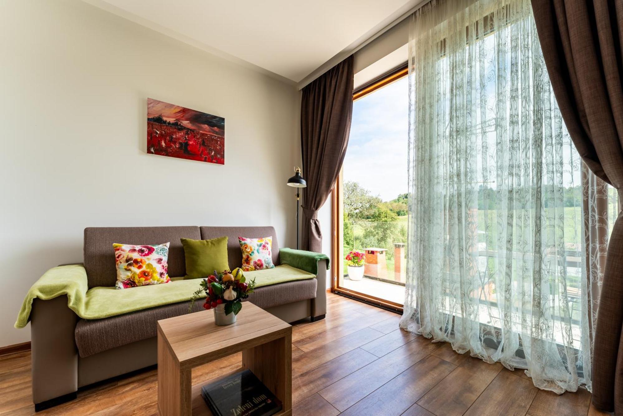 Bed&Breakfast Vinarija Coner Bjelovar Exterior foto